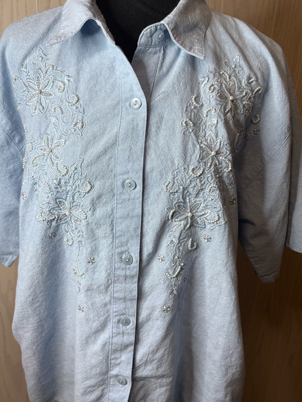Vintage 80’s L Blue Embroidered Beaded Embellished Short Sleeve Button Down
